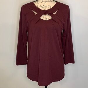 Soft Surroundings Cerulean crossover keyhole stretch top burgundy M